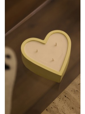 Myravis Vişne Kokulu Kalp Şeklinde Dekoratif Sevgililer Gününe Özel Hediyelik %100 Doğal Soya Mumu