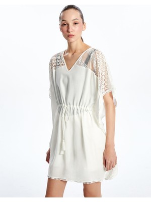 Lc Waikiki Yeni Sezon V Yaka Dantel Detaylı Plaj Elbisesi