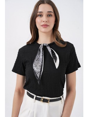 Queene Dreams Kısa Kol Fularlı Örme Bluz 981 - Siyah