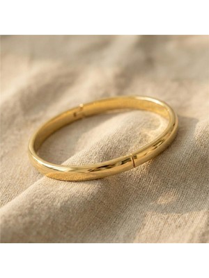 Düz Kelepçe Bilezik - 14K Altın Rengi Kaplama, 6,5 cm Çap