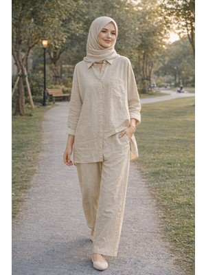 Moda Kadın Keten Ikili Takım – Salaş Gömlek Yaka Pantolonlu Yazlık Takım, Rahat Kalıp, Doğal Kumaş, Bej Sütlü Kahve Ton