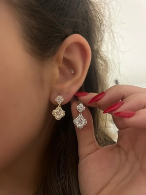 PremiumPort Şık Baget Taş Detaylı Sallantılı Yonca Küpe Çelik ve Gümüşçe