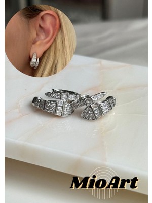 PremiumPort Şık Kadın Yılan Tasarımlı Lüks Halka Küpe, Özel Seri, Zarif Takı