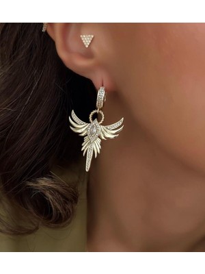 PremiumPort Parlak Beyaz Gold Küpe, Şık ve Zarif Takı Tasarımı