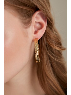 PremiumPort Kadın Orta Boy Tırtırlı Halka Çelik Altın Kaplama Günlük Şık Küpe