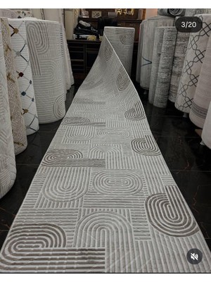 Nesrin Jel Kaymaz Taban Kesme Halı Yolluk Krem Kahve Şekilli Makinede Yıkanabilir