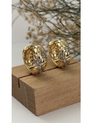 PremiumPort Zirkon Taşlı Yılan Deri Görünümlü Modern Halka Küpe