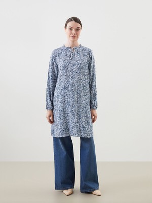 Lc Waikiki Yeni Sezon Bağlamalı Yaka Desenli Kadın Tunik