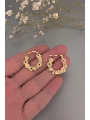 PremiumPort Şık Kadın Gold Sarmal Model Çelik Halka Küpe, Zarif Takı Seçeneği