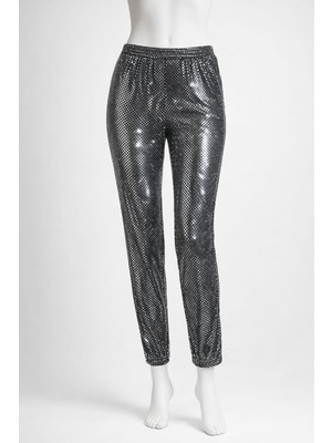 Siyah Payetli Şalvar Pantolon – Parlak Kare Payet, Lastikli Bel ve Paça, Rahat Kesim Kadın Parti Pantolonu