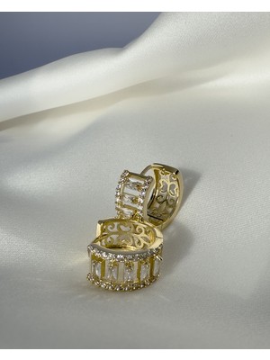 PremiumPort Şık Sıra Taşlı ve Desenli Altın Renk Halka Küpe