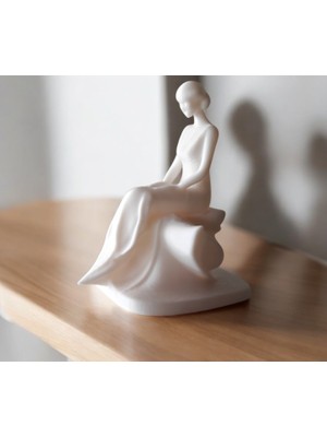 TSC Sehpa ve Konsol Süsü Olarak Hediyelik Dekoratif Obje Figür 15 cm