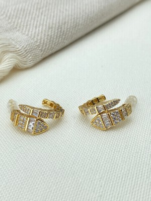 PremiumPort Parlak Çelik Yılan Küpe, Şık ve Zarif Tasarım, Günlük ve Özel Gün Kullanımı