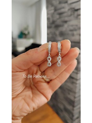 PremiumPort Parlak Zirkon Taşlı Çelik Sonsuzluk Küpe, Şıklığın Simgesi