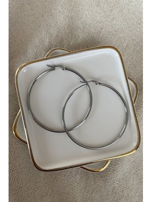 PremiumPort Şık Çelik Büyük Boy Ince Halka Küpe 5.5cm, Modern ve Zarif Tasarım