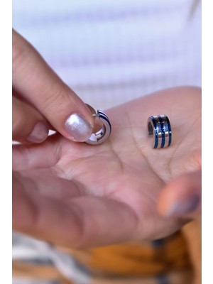 PremiumPort Lacivert Çizgili Beyaz Halka Küpe, Şık ve Modern Tasarım