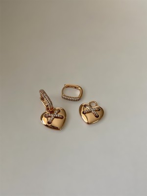 PremiumPort Parlak Zirkon Taşlı Kalp Küpe, Suya Dayanıklı, Şık ve Kişiselleştirilebilir