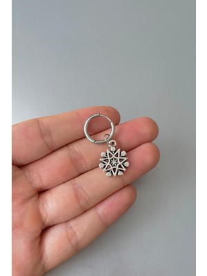 PremiumPort Şık Gümüş Yılbaşı Kar Tanesi Tasarımlı Çelik Halka Küpe