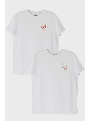 Nuugg Kalbim Yolda Beyaz Tişört