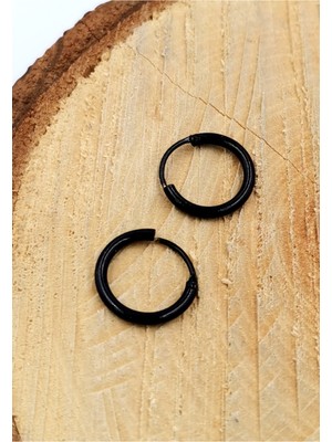 PremiumPort Şık Siyah Küçük Boy Halka Küpe, Modern ve Zarif Takı