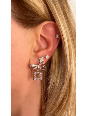 PremiumPort Gümüş Renkli Fiyonk Detaylı Pembe Taşlı Zarif Takı