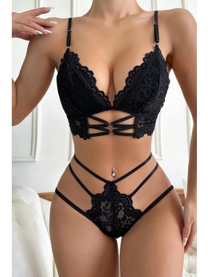 Brentino Kadın Siyah Dantel Cut-Out Detaylı Şık Sütyen ve Külot Takımı
