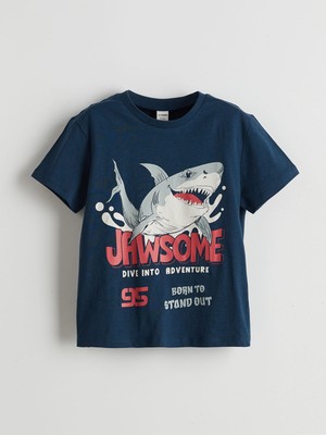 Lc Waikiki Yeni Sezon Bisiklet Yaka Jaws Baskılı Penye Erkek Çocuk Tişört