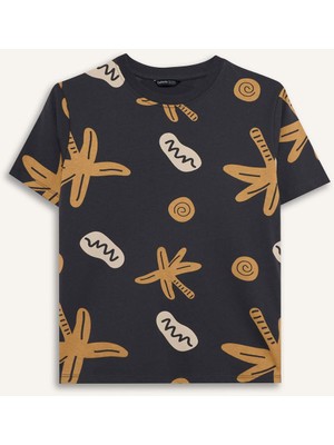 DeFacto New Regular Fit Bisiklet Yaka Floral Kısa Kollu Tişört Erkek Çocuk G7472A826SM