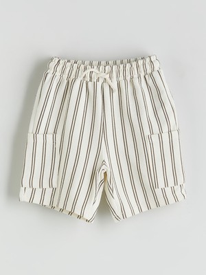 Lc Waikiki Yeni Sezon Beli Lastik Çizgili Erkek Çocuk Şort