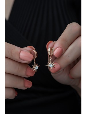 Nereze 925 Ayar Tektaş Kutup Yıldızı Küpe Kadın Gümüş Küpe