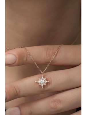 Nereze 925 Ayar Minimal Tektaş Kutup Yıldızı Kolye Kadın Gümüş Kolye