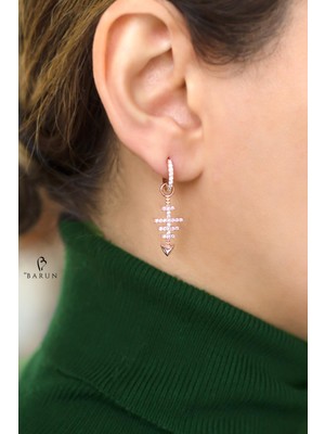 By Barun Balık Kılçığı Model Beyaz Taşlı 925 Ayar Gümüş Küpe