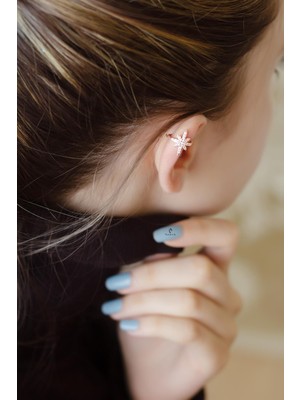 By Barun Kuzey Yıldızı Model Beyaz Taşlı Yuvarlak 925 Ayar Gümüş Kıkırdak Küpe Earcuff