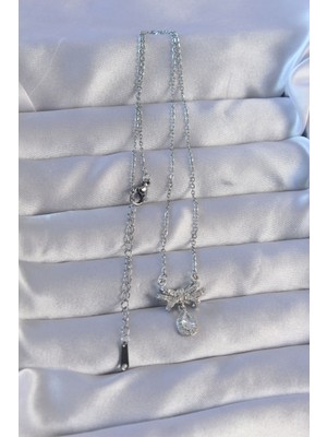 Lokiboo 316L Çelik Zincirli Gümüş Renk Zirkon Taşlı Damla Detay Fiyonk Model Kolye - TJ-BKO8897