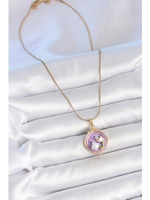 Lokiboo 316L Çelik Gold Renk Zincir Mor Mineli Incili Çiçek Işlemeli Portre Model Kadın Kolye - TJ-BKO10149