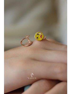 By Barun Emoji Tasarımlı Sarı Mineli Ağlayan Yüz Yuvarlak 925 Ayar Gümüş Küpe