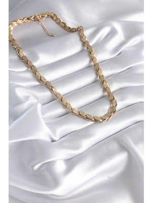 Lokiboo 316L Çelik Gold Renk Lazer Kesim Arpa Zincir Model Kadın Kolye - TJ-BKO8285