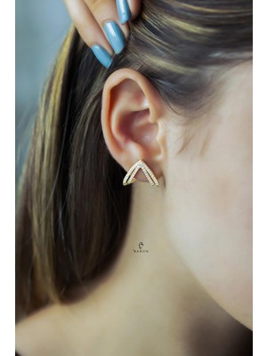By Barun Sarı Renk Üçgen Ikili Beyaz Yuvarlak Taşlı 925 Ayar Gümüş Kıkırdak Küpe Earcuff