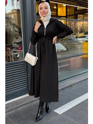 Tesettür Diyarı Fitilli Örme Kumaş Fermuar Detaylı Tesettür Elbise-Siyah