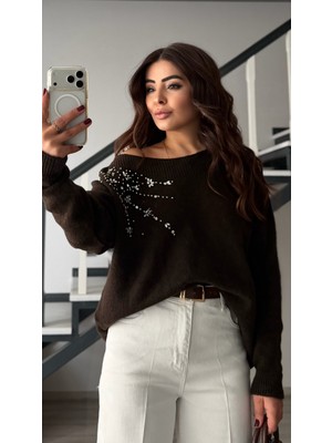 Oslove Acı Kahve Kayık Yaka Taş Işlemeli Kazak