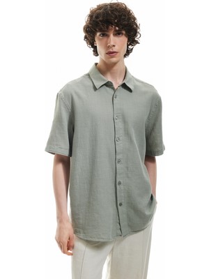 Koton Pamuklu Düğmeli Regular Fit Kısa Kollu Gömlek