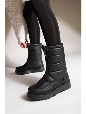 Marjin Kadın Kar Botu Kalın Tırtıklı Taban İçi Kürklü Önden Fermuarlı Lastikli Deviza Siyah