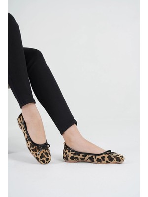 Moda Ayra Fiyonk Detaylı Rugan Günlük Kadın Babet ve Ev Ayakkabısı