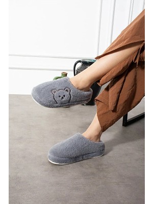 Moda Ayra Ayıcık Nakışlı Kadın Yumuşak Peluş Içi Tüylü Çeyiz Bohça Gelin Ev Terliği