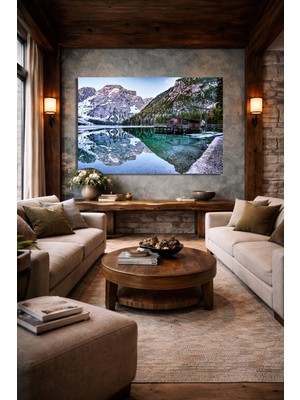 Artease Göl Evi ve Karlı Dağ Kanvas Tablo