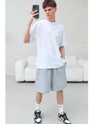 Vladivosto Diz Hizasında Büyük Beden Ekstra Bol Battal Kalıp Şort