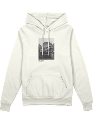 The Lucid Lab John Lennon Hamburg 1985 Oversize Hoodie - Beyaz