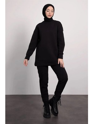 Tesettür Diyarı Kanguru Cepli Içi Polarlı Tesettür Takım- Siyah