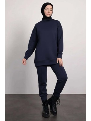 Tesettür Diyarı Şardonlu Şerit Detaylı Spor Tesettür Alt Üst Takım- Lacivert