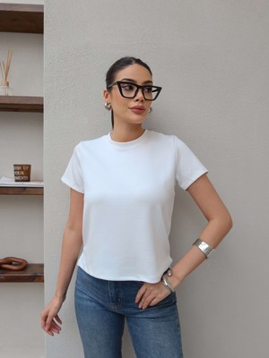 Esra Helvacı Bisiklet Yaka Düz Tshirt